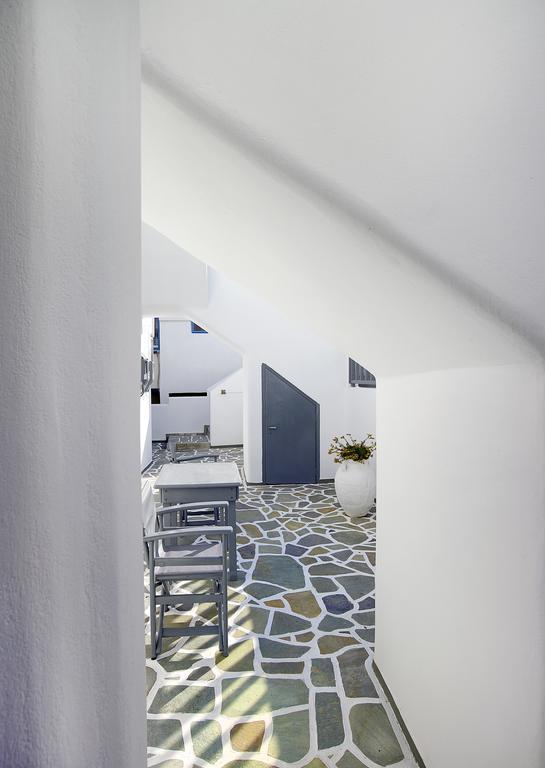 Galanis Rooms Adamantas Exterior photo