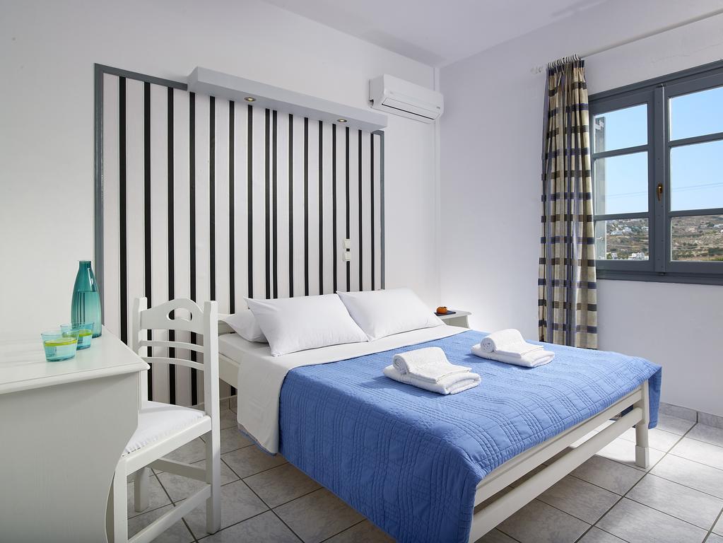 Galanis Rooms Adamantas Exterior photo